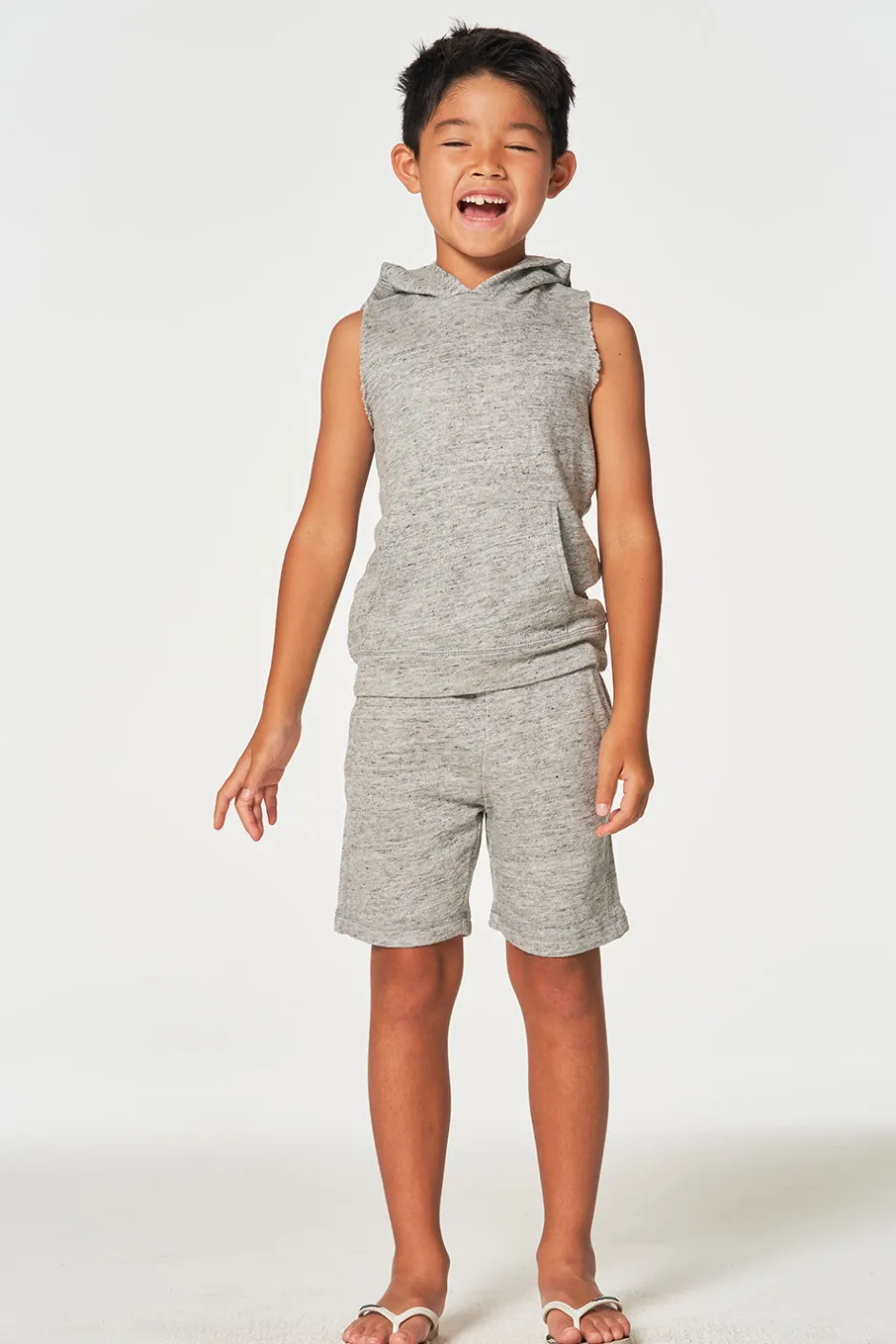 Kids/BOY Chaser Brand Boys Linen French Terry Sleeveless Muscle Pullover Hoodie