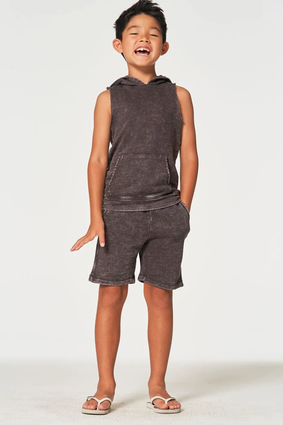 Kids/BOY Chaser Brand Boys Linen French Terry Sleeveless Muscle Pullover Hoodie