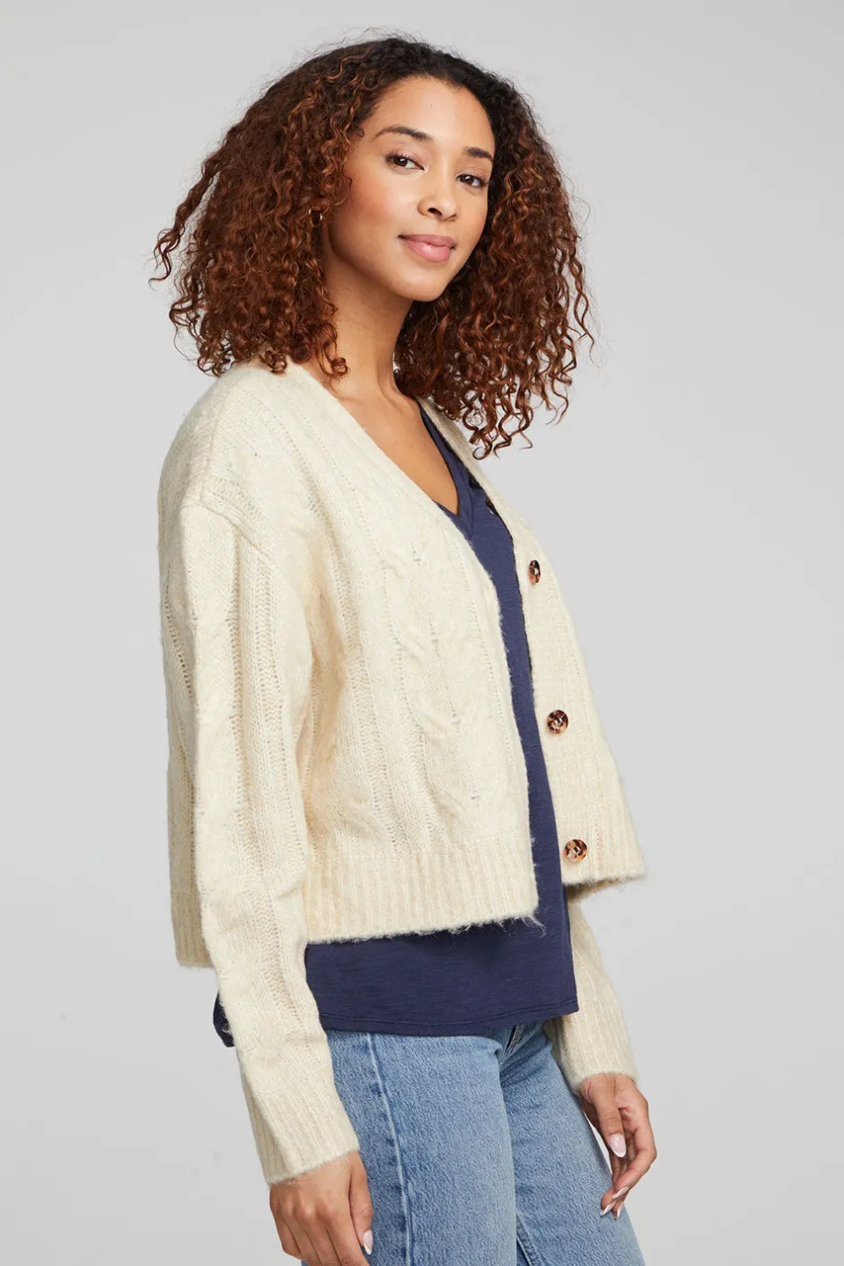 Women Chaser Brand Bridge Macaroon Cardigan