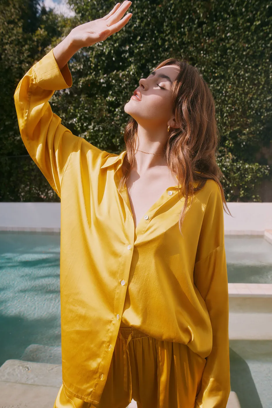 Women Chaser Brand Capri Mimosa Button Down
