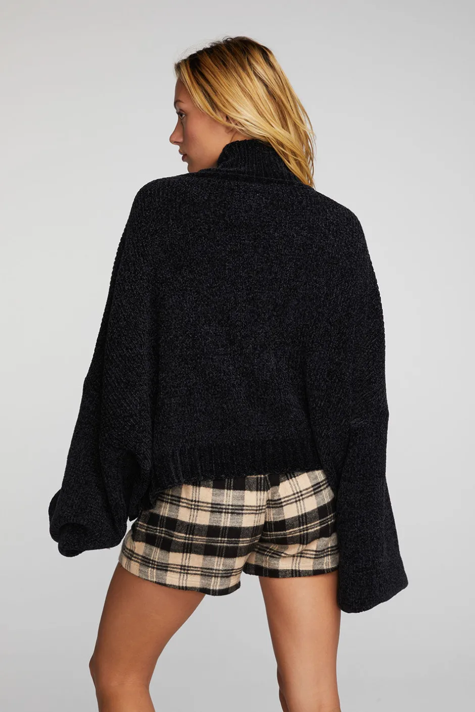 Women Chaser Brand Chenille Sweater Knit Turtleneck