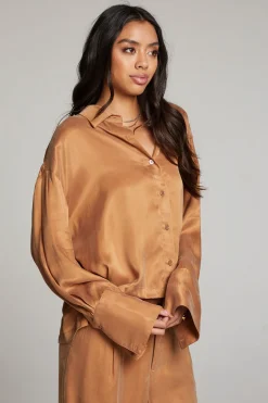 Women Chaser Brand Corall Button Up
