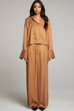 Women Chaser Brand Corall Button Up