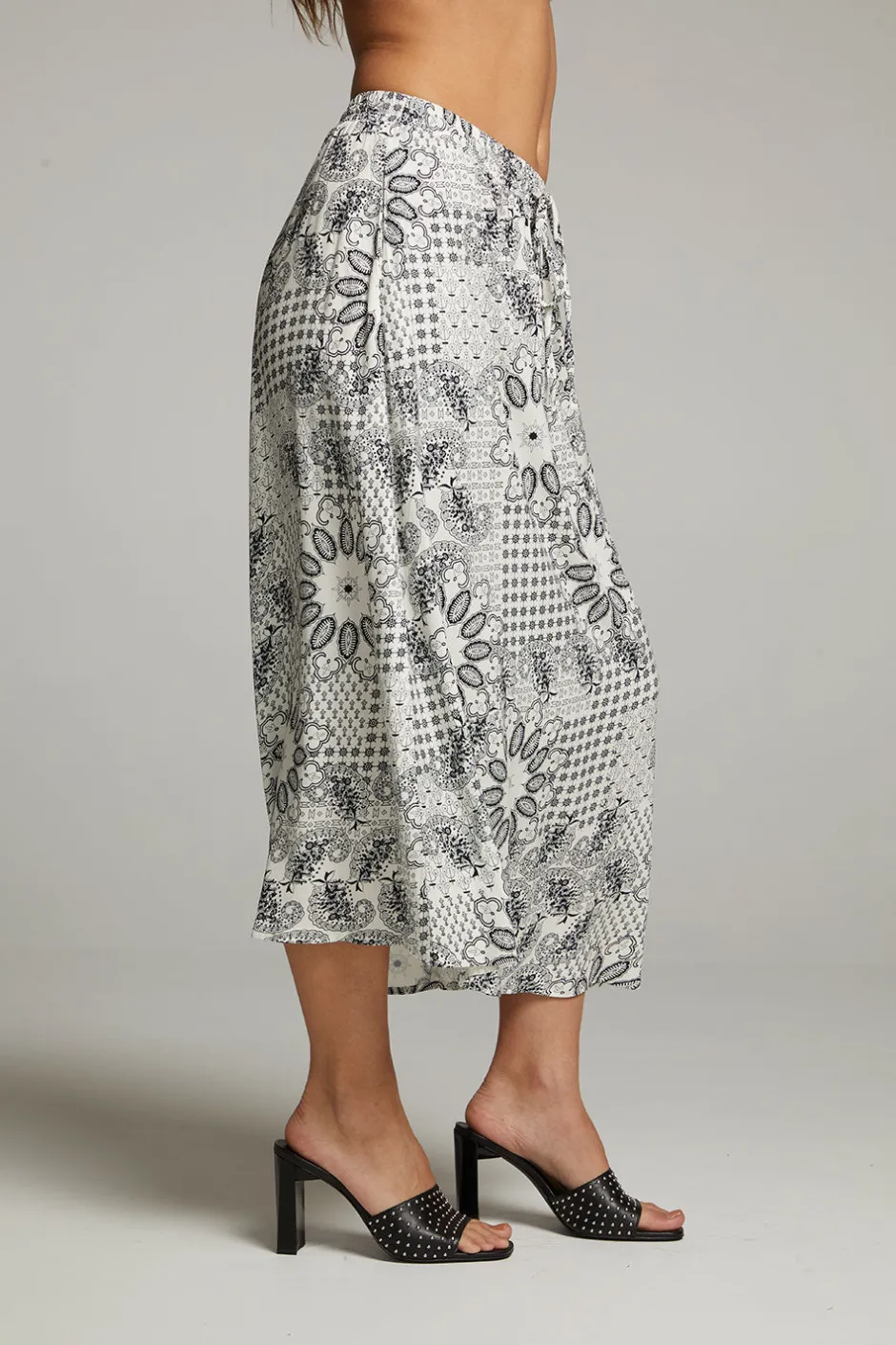 Women Chaser Brand Darby Paisley Bandana Midi Skirt