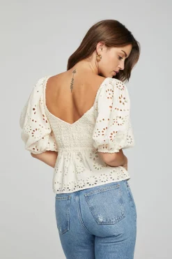 Women Chaser Brand Dolce Top - Gardenia