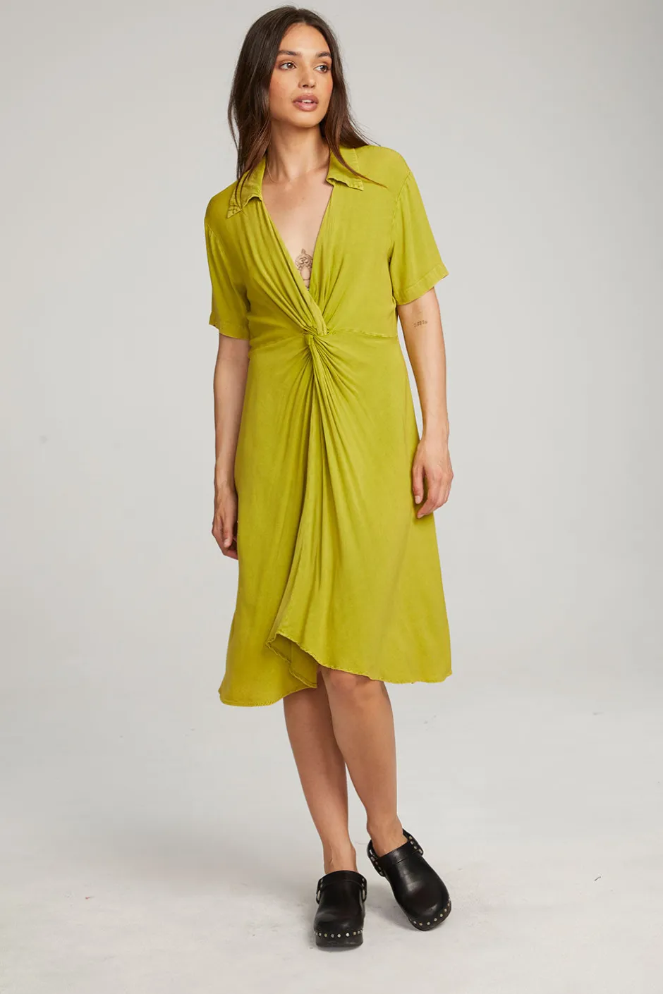 Women Chaser Brand Elsa Citron Midi Dress