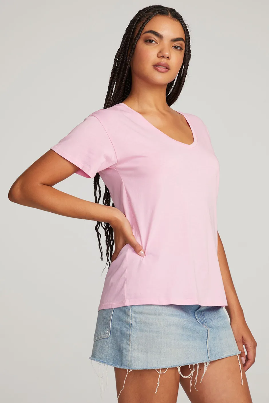 Women Chaser Brand Everyday Essential Pastel Lavender V-neck Tee