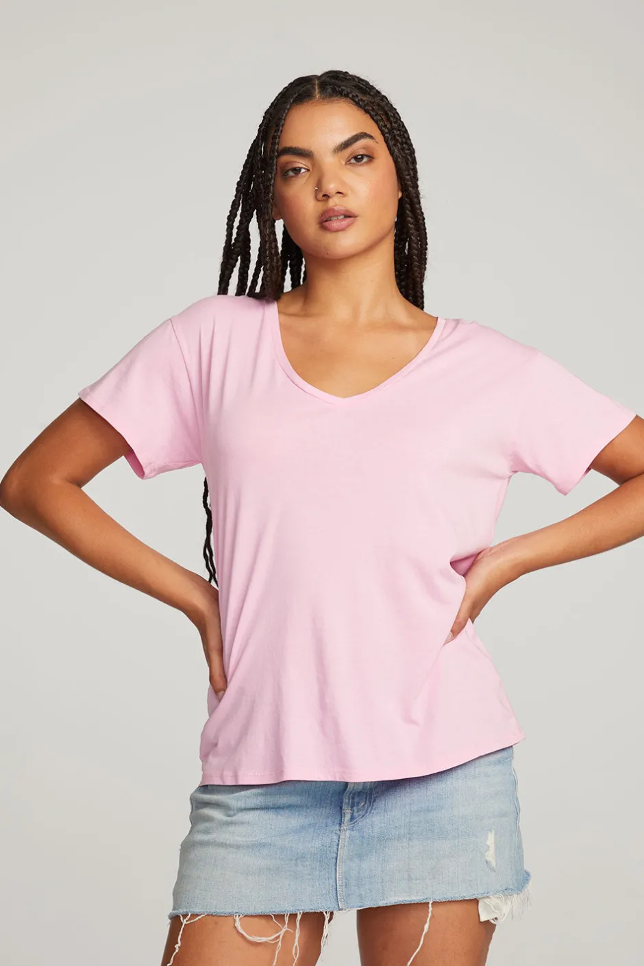 Women Chaser Brand Everyday Essential Pastel Lavender V-neck Tee
