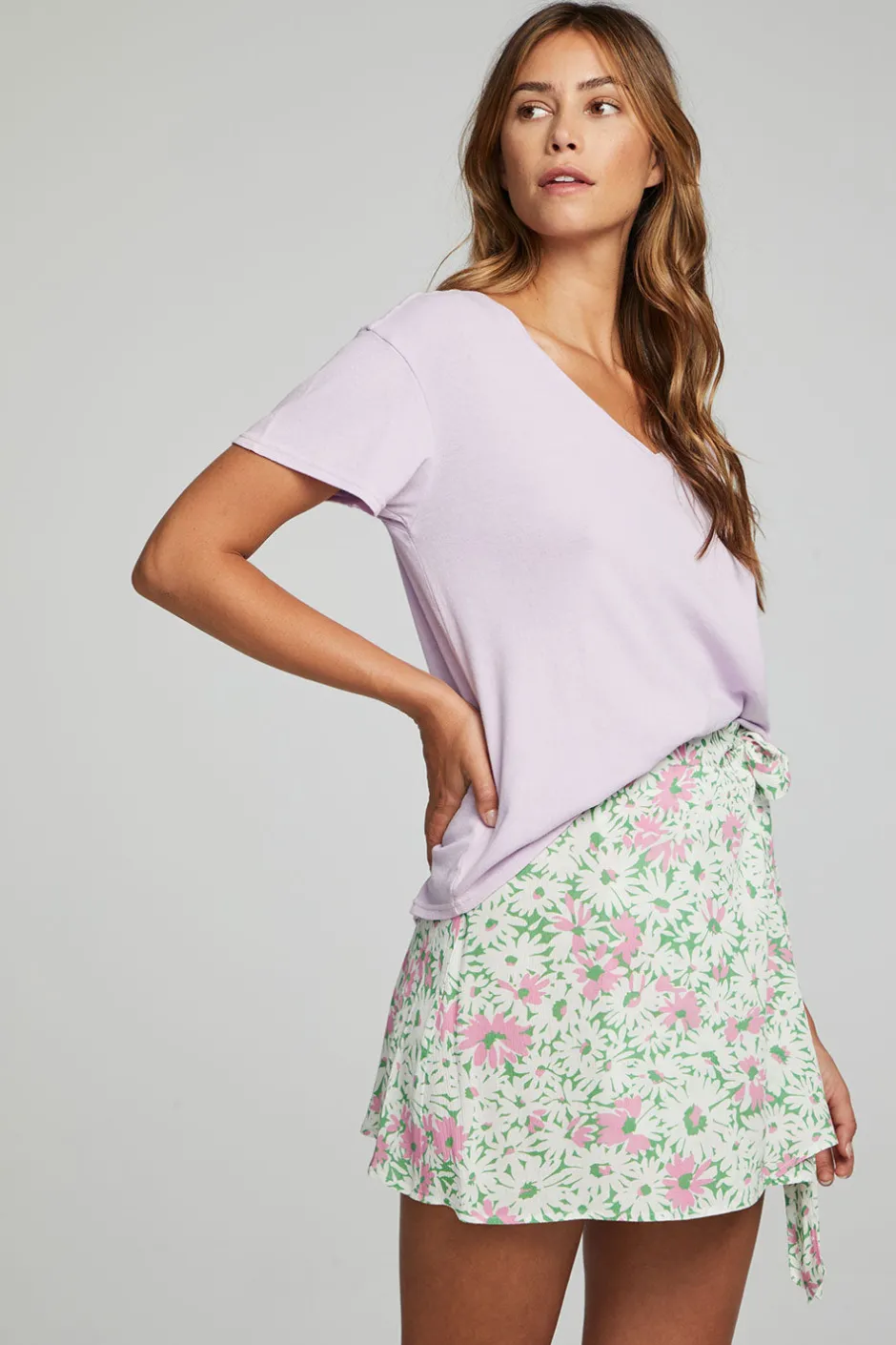 Women Chaser Brand Everyday Essential V Neck Tee