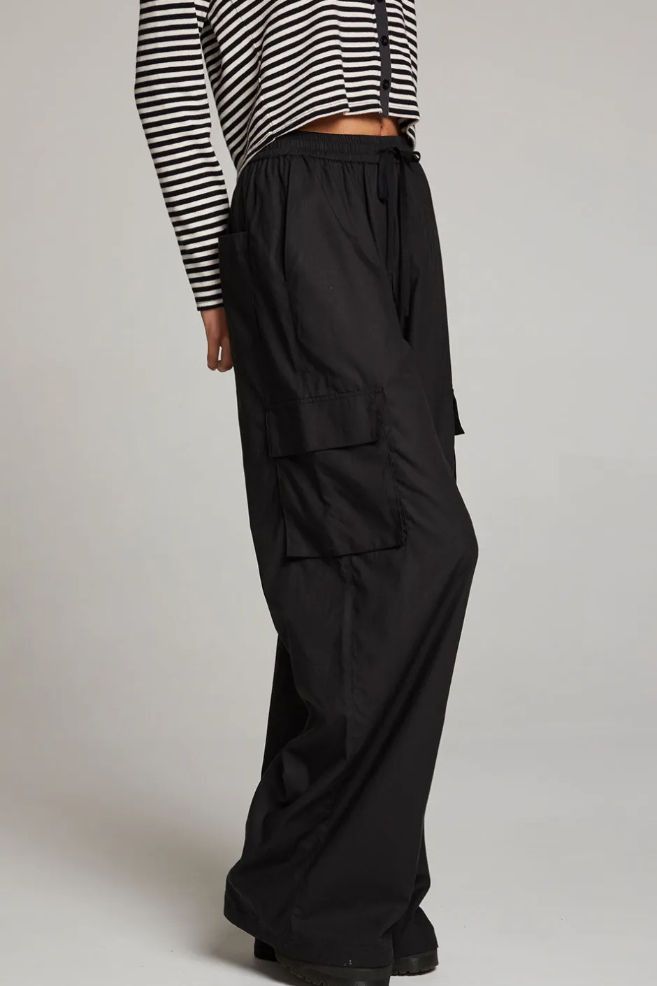 Women Chaser Brand Iris Licorice Trouser
