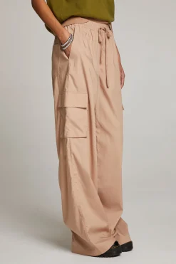 Women Chaser Brand Iris Warm Taupe Trouser