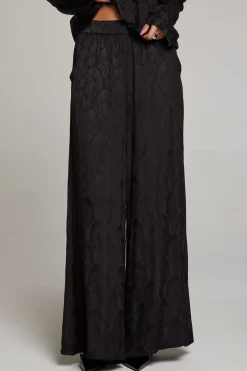 Women Chaser Brand Journey Licorice Pant