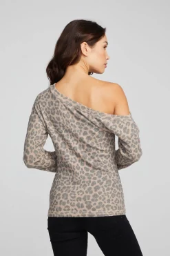 Women Chaser Brand Leopard Star Long Sleeve