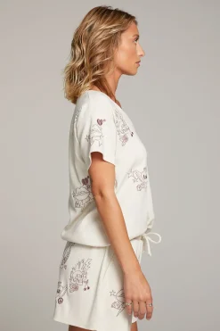 Women Chaser Brand Love Rock Embroidery Tee