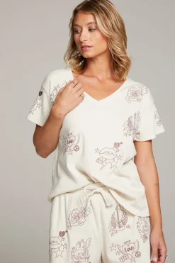 Women Chaser Brand Love Rock Embroidery Tee
