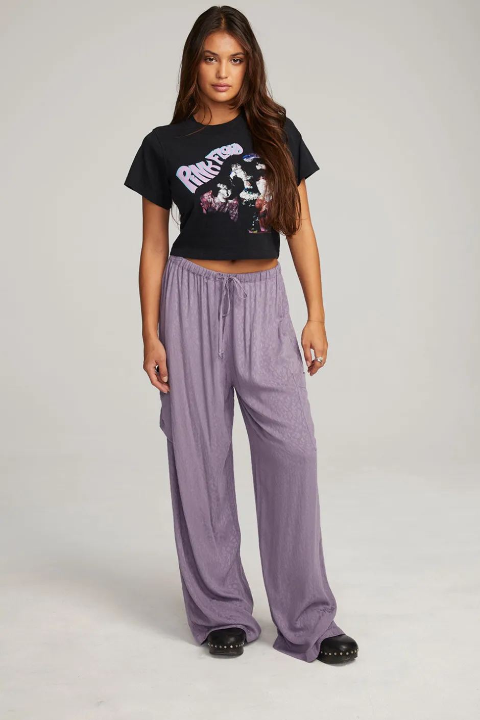Women Chaser Brand Pink Floyd Retro Band Crop Tee