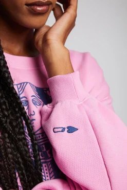 Women Chaser Brand Queen Of Hearts Pullover