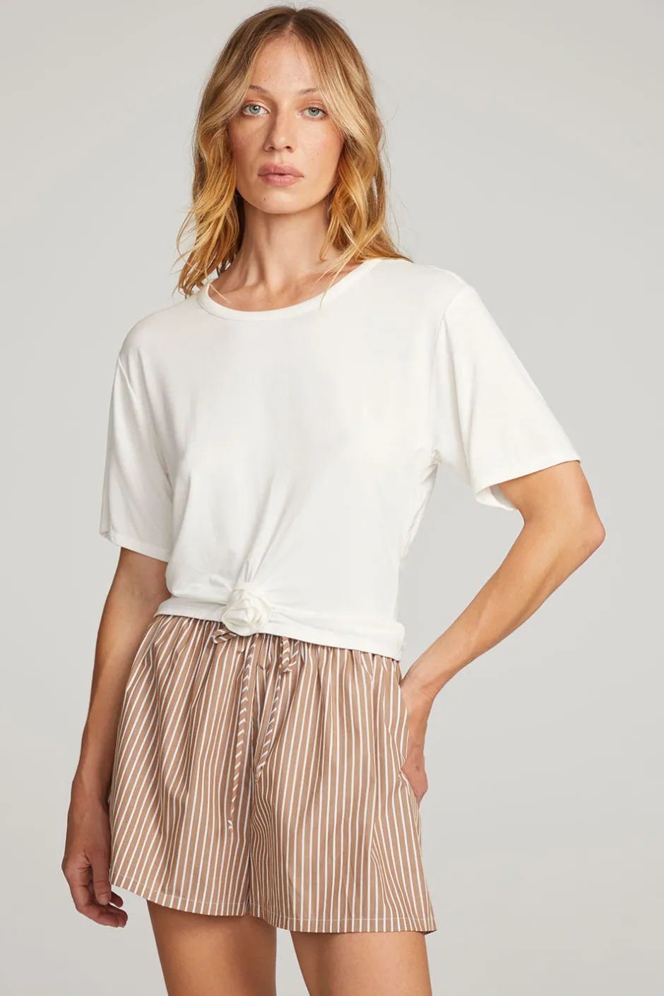 Women Chaser Brand Rosebud White Tee