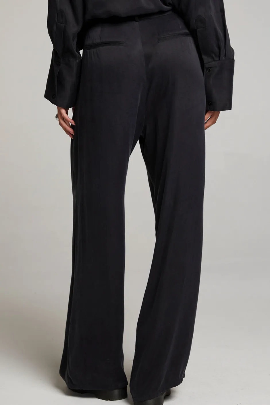 Women Chaser Brand Roy Licorice Trouser
