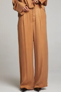 Women Chaser Brand Roy Toffee Trouser