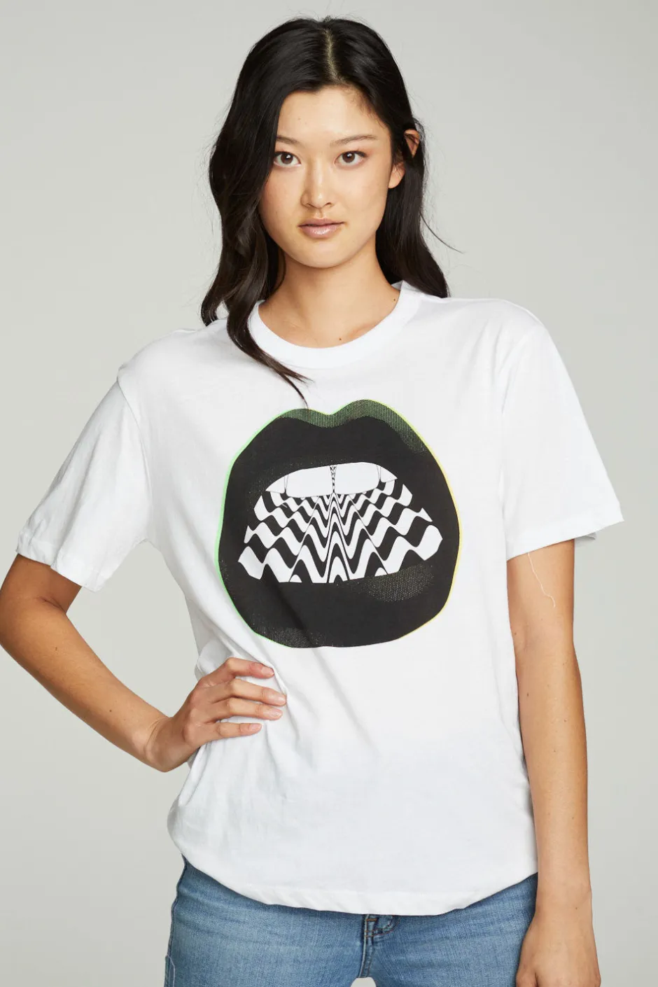 Women Chaser Brand 80's Lips