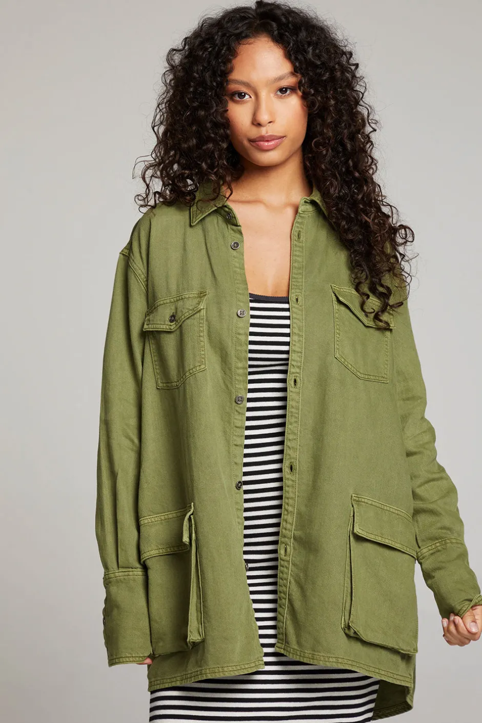 Women Chaser Brand Sweet Pea Sphagnum Button Up