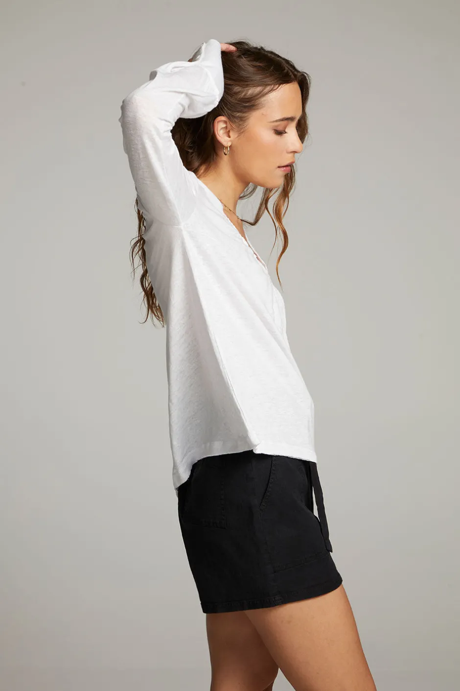 Women Chaser Brand Warren White Blouse