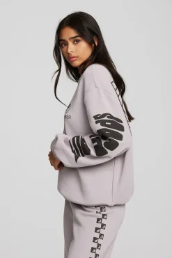 Women Chaser Brand World Icons Pullover